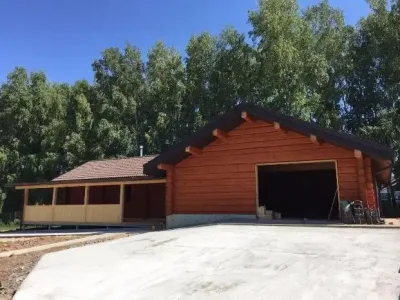 Цветная лазурь на фасаде