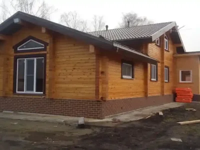 Лазурь на деревянном доме