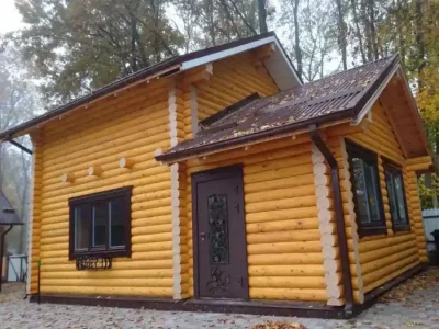 Грунт-антисептик на бревне